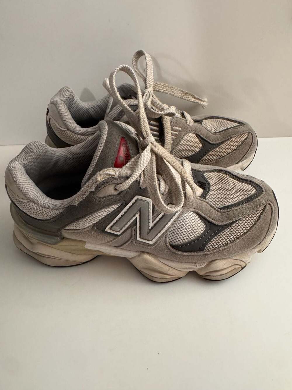 New Balance 9060 Raincloud Castlerock Sneakers Boys size 1